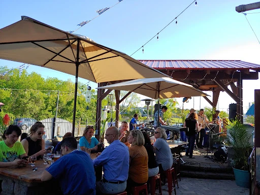 Crafter's Brew Market & Social photo 3